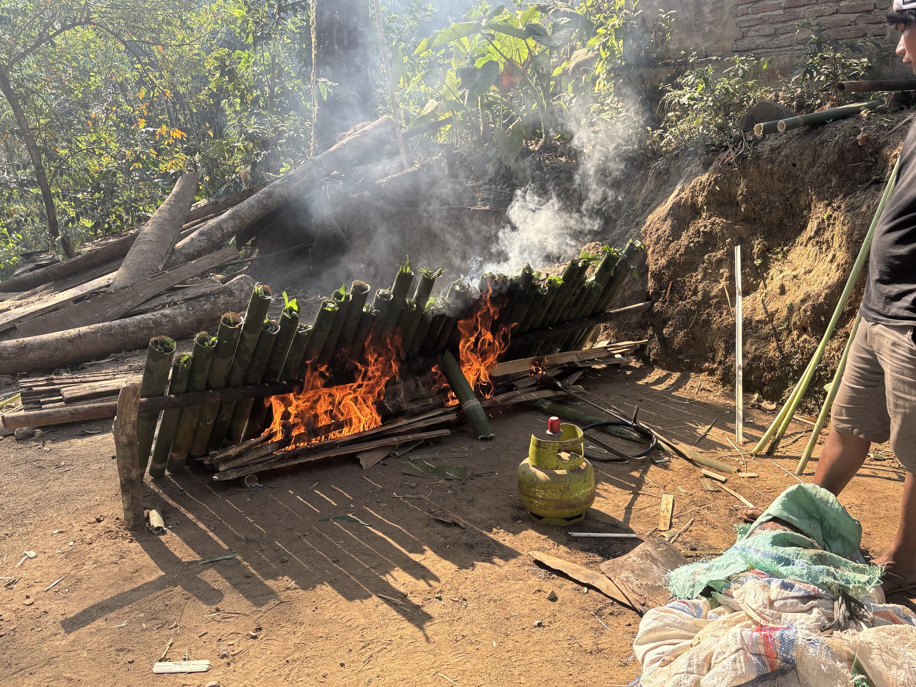Ma'nene, Day Four: The Toraja Ritual Where Pigs Are Sacrificed and Slow-Cooked in Bamboo